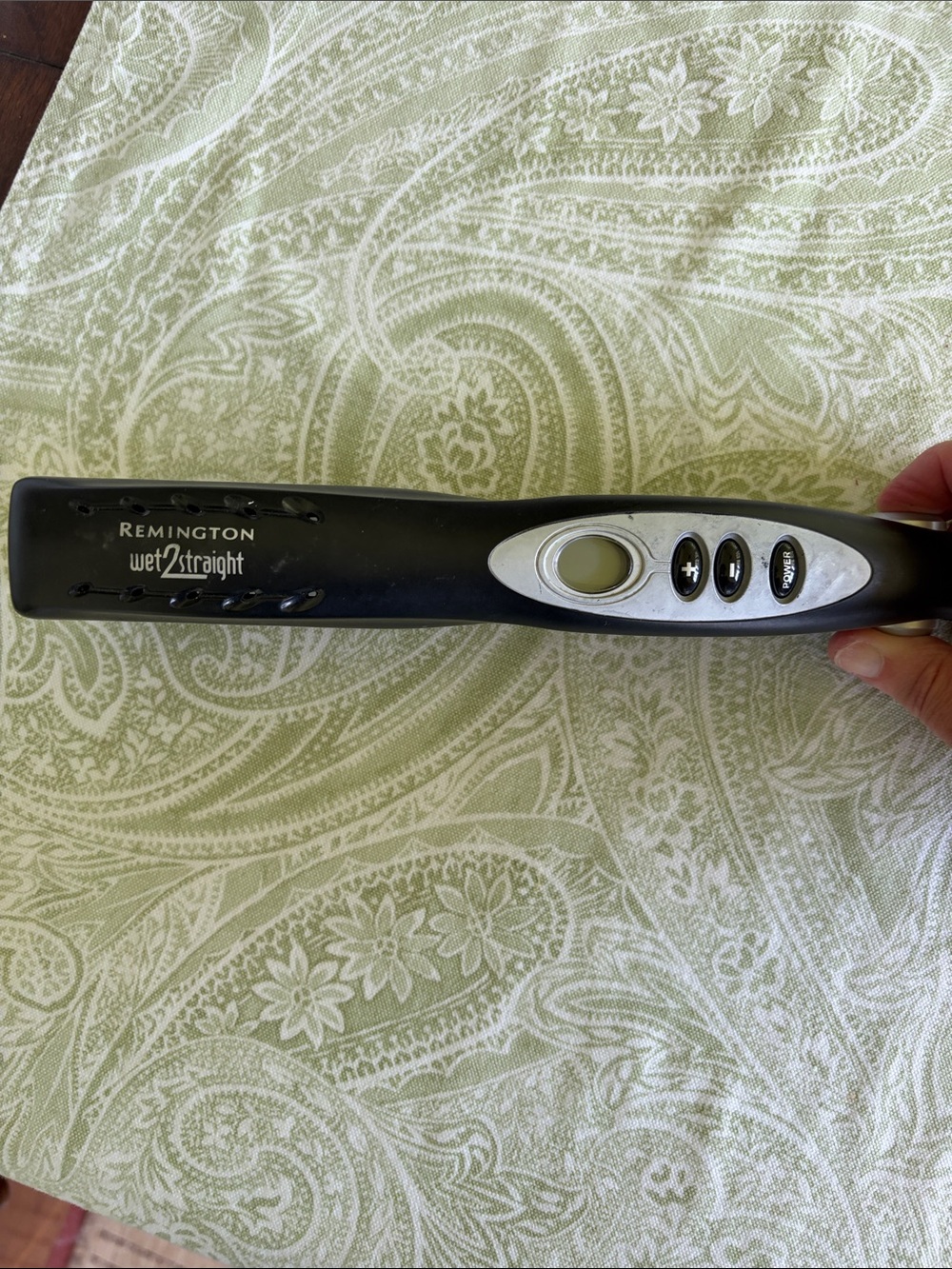 Remington Black Wet2Straight Flat Iron with Silver Controls